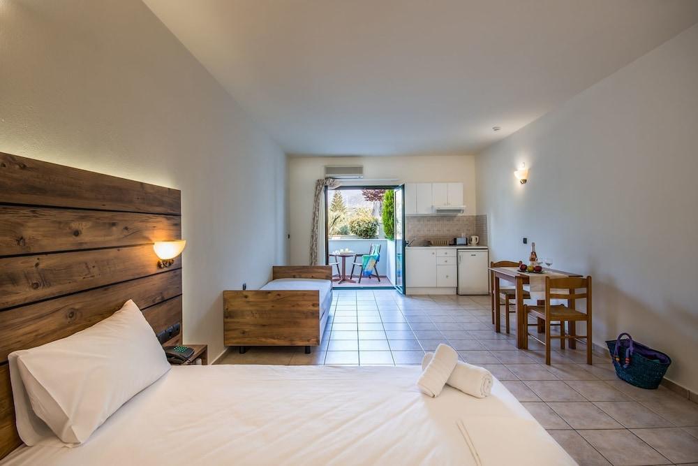Dias Hotel & Apts Σταλίδα Εξωτερικό φωτογραφία